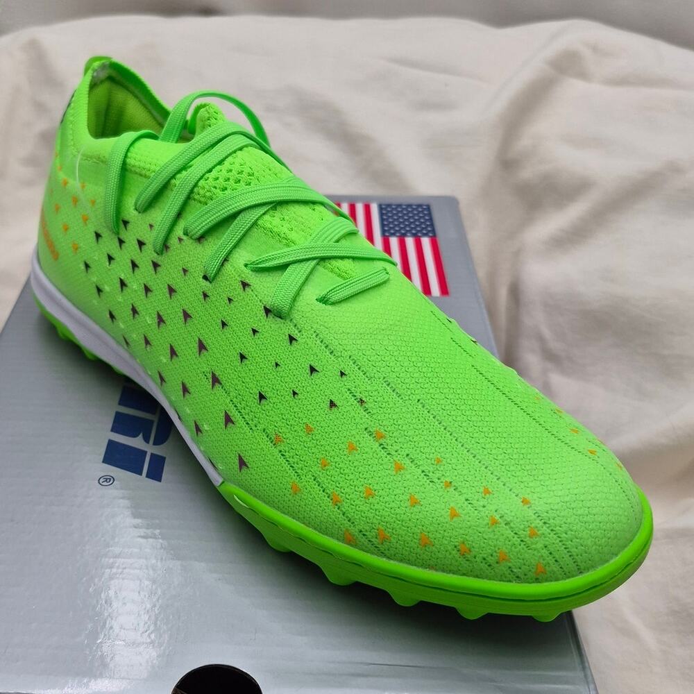 NEW Vizari Tioga Turf Soccer Shoes Lime green womens size 7